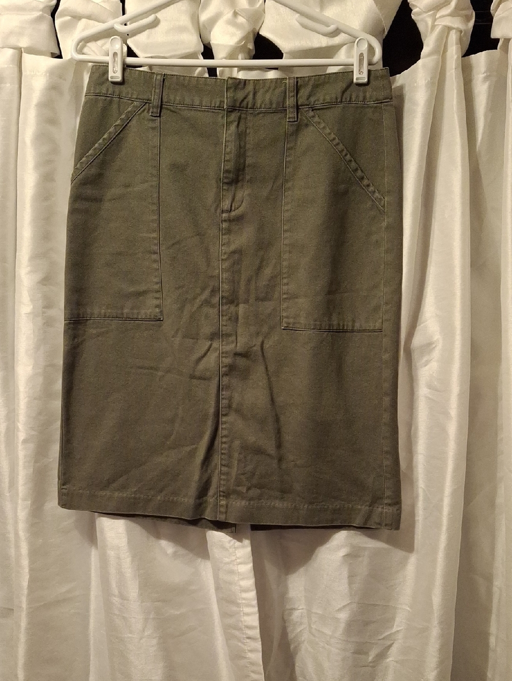 GAP Olive Pencil Skirt with Front Patch Pockets